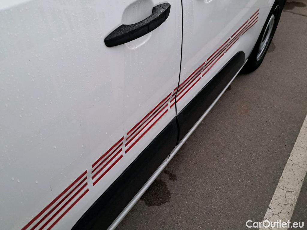  Citroen  Berlingo CITROEN  / 2018 / 4P / furgón derivado de turismo Talla M BlueHDi 100 #10