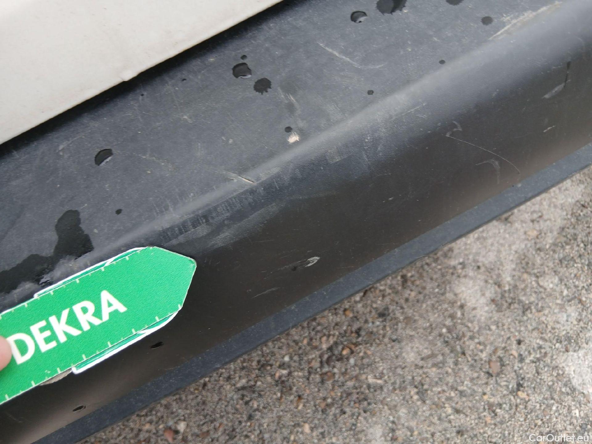  Peugeot  Partner PEUGEOT  / 2018 / 3P / furgón derivado de turismo Pro Standard 600kg BlueHDi 73kW #21