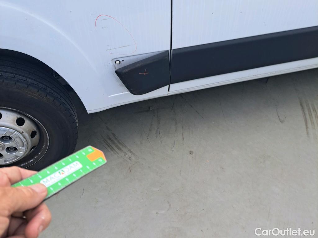  Peugeot  Boxer PEUGEOT  / 2014 / 4P / furgón 333 L2 H1 BHDI 103kW (140CV) S&S 6 V. M (AC) #38