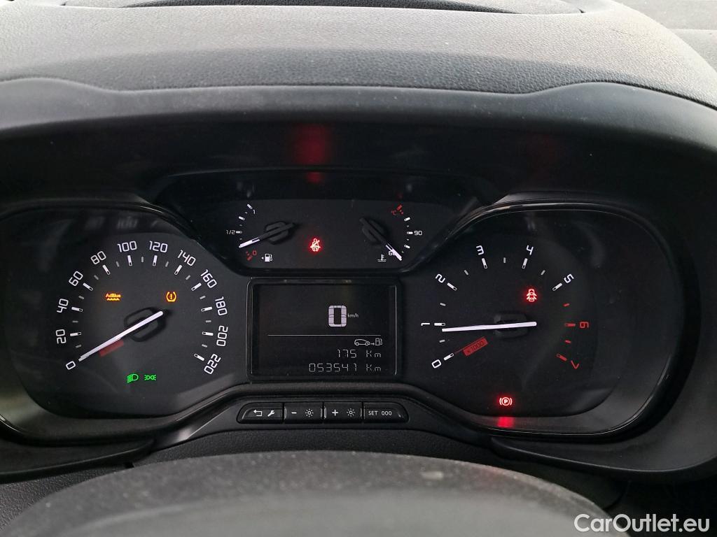  Citroen  Berlingo CITROEN  / 2018 / 4P / furgón derivado de turismo Talla M BlueHDi 100 #33