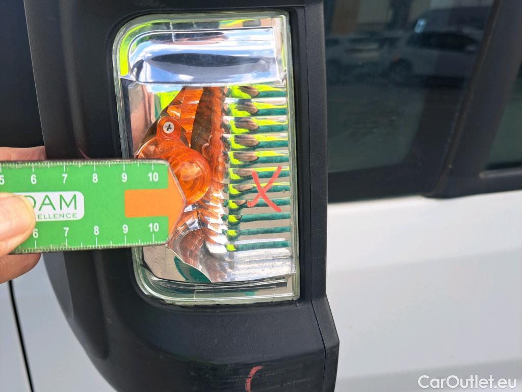  Peugeot  Boxer PEUGEOT  / 2014 / 4P / furgón 333 L2 H1 BHDI 103kW (140CV) S&S 6 V. M (AC) #80