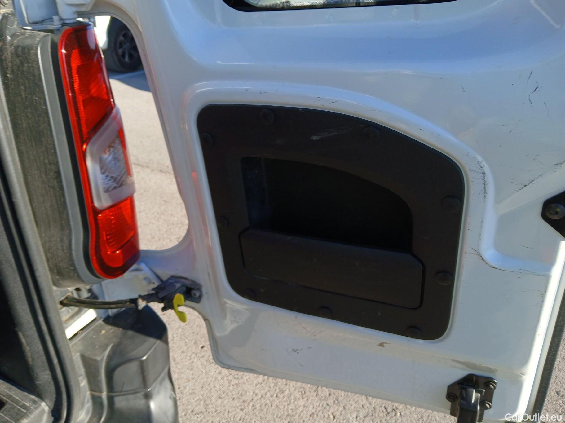  Peugeot  RIFTER PEUGEOT  / 2018 / 4P / combi Access Standard BlueHDi 73kW (CX) #8