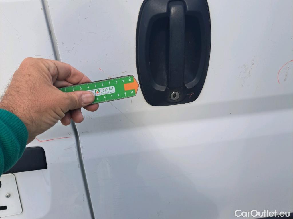  Peugeot  Boxer PEUGEOT  / 2014 / 4P / furgón 333 L2 H1 BHDI 103kW (140CV) S&S 6 V. M (AC) #1