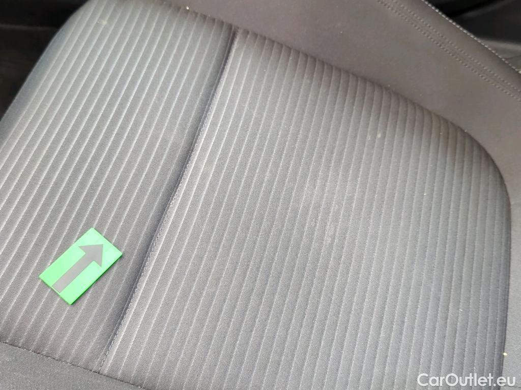  Ford  Focus 1.5 EcoBlue 120CP Titanium #24