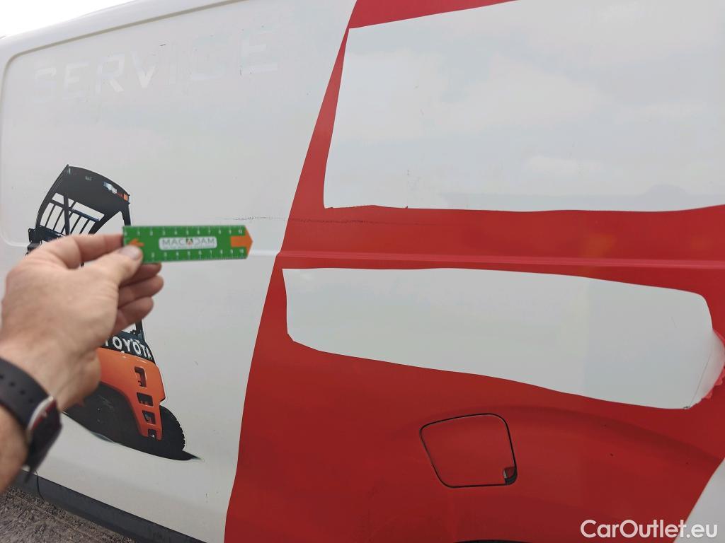  Toyota  Proace TOYOTA  / 2016 / 4P / furgón FU. MEDIO (L1) 2.0D 90kW COMFORT CARGA + #4