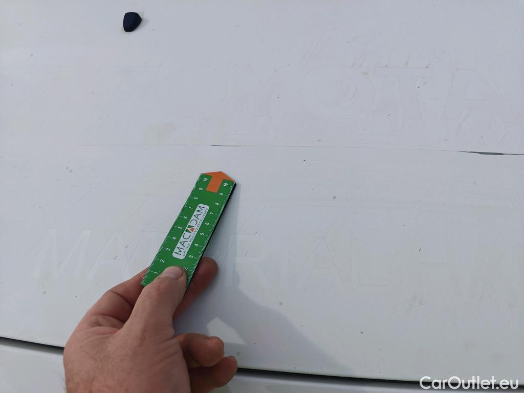  Toyota  Proace TOYOTA  / 2016 / 4P / furgón FU. MEDIO (L1) 2.0D 90kW COMFORT CARGA + #32