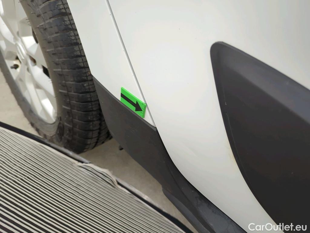  Dacia  Duster 1.5 Blue dCi 115CP Comfort 4WD #29