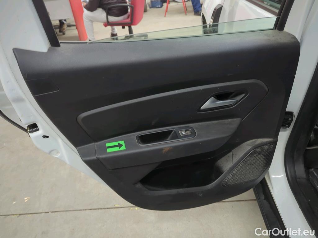  Dacia  Duster 1.5 Blue dCi 115CP Comfort 4WD #112