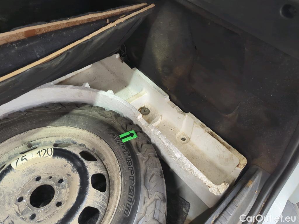  Dacia  Duster 1.5 Blue dCi 115CP Comfort 4WD #48