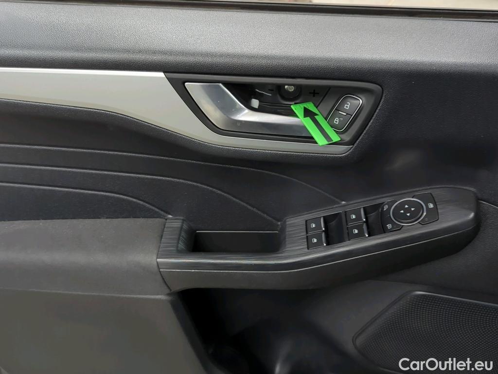  Ford  Kuga 2.5 Duratec FHEV 190CP Trend CVT AWD #14