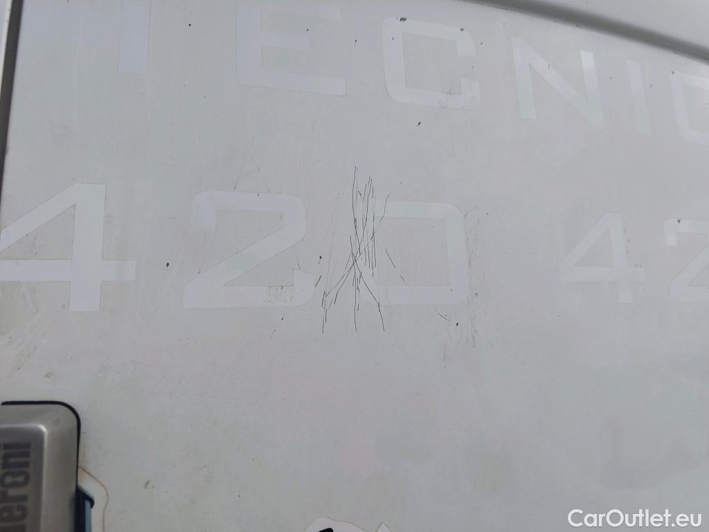  Toyota  Proace TOYOTA  / 2016 / 4P / furgón FU. MEDIO (L1) 2.0D 90kW COMFORT CARGA + #16