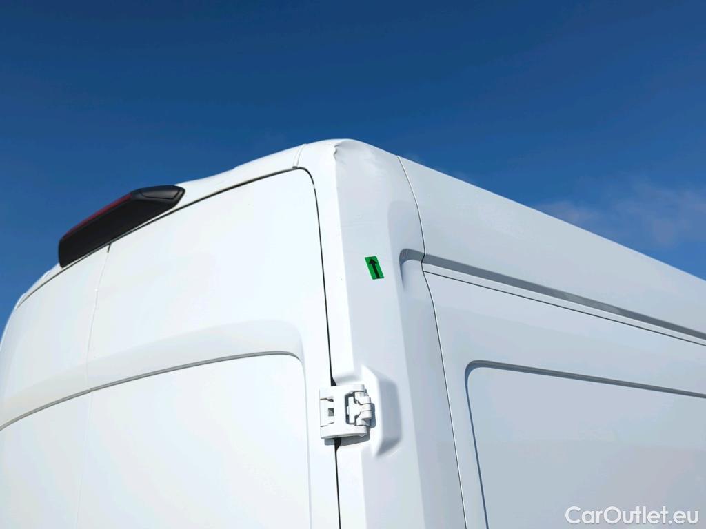  Ford  Transit 2.0 TDCI 130CP 350 L4H3 Trend RWD #1