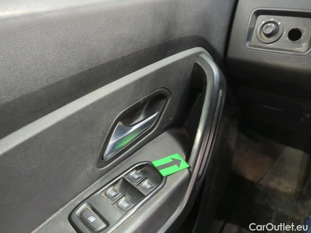  Dacia  Duster 1.5 Blue dCi 115CP Comfort 4WD #78