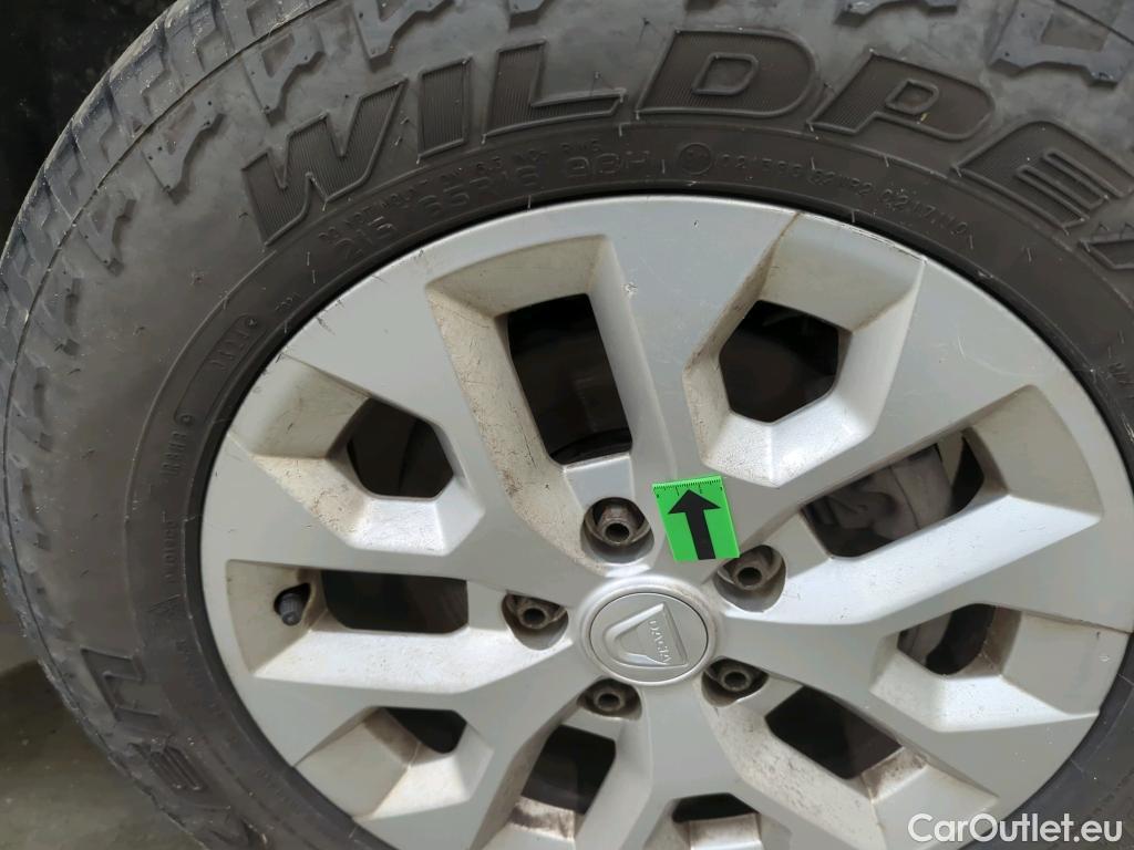  Dacia  Duster 1.5 Blue dCi 115CP Comfort 4WD #45