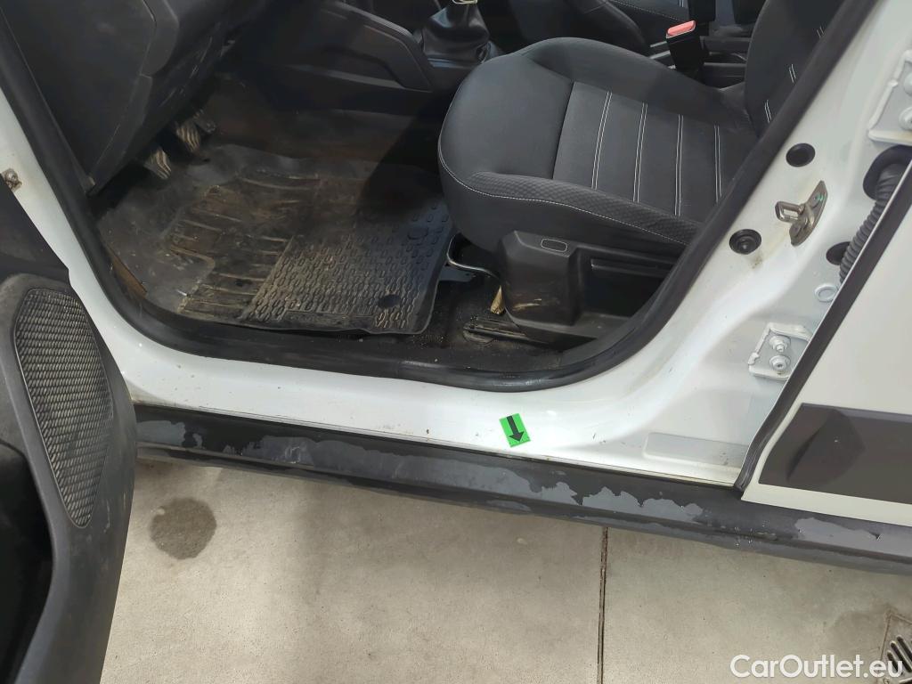  Dacia  Duster 1.5 Blue dCi 115CP Comfort 4WD #124