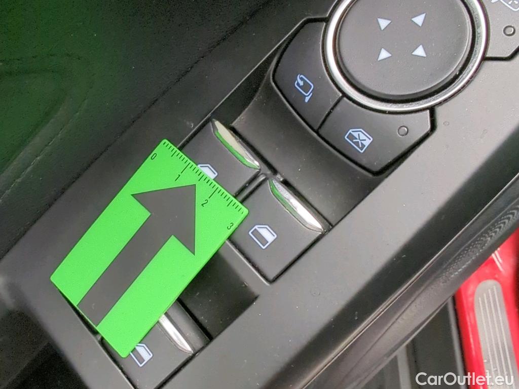  Ford  Focus 1.5 EcoBlue 120CP Titanium #40