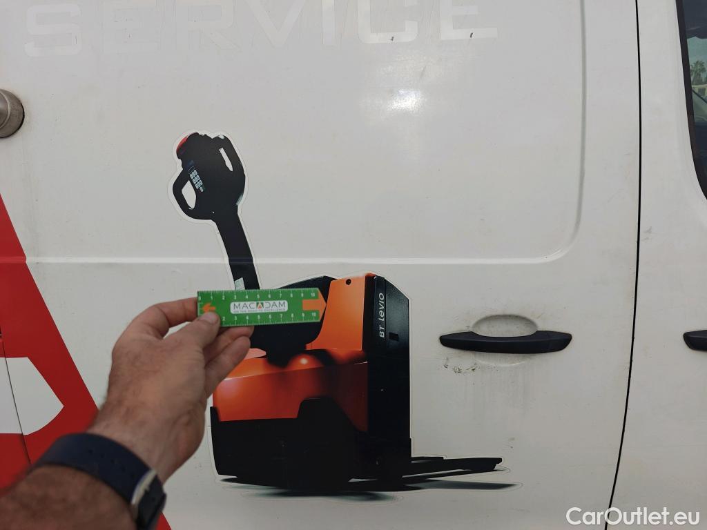  Toyota  Proace TOYOTA  / 2016 / 4P / furgón FU. MEDIO (L1) 2.0D 90kW COMFORT CARGA + #24