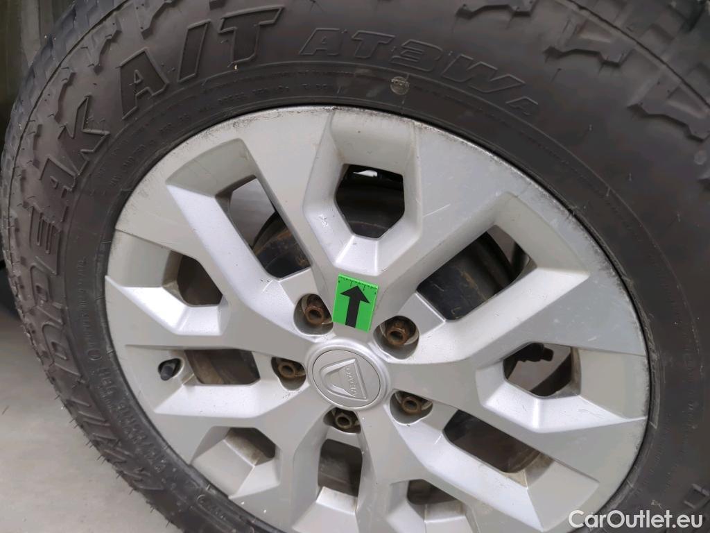  Dacia  Duster 1.5 Blue dCi 115CP Comfort 4WD #47