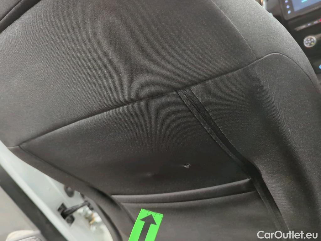  Dacia  Duster 1.5 Blue dCi 115CP Comfort 4WD #34