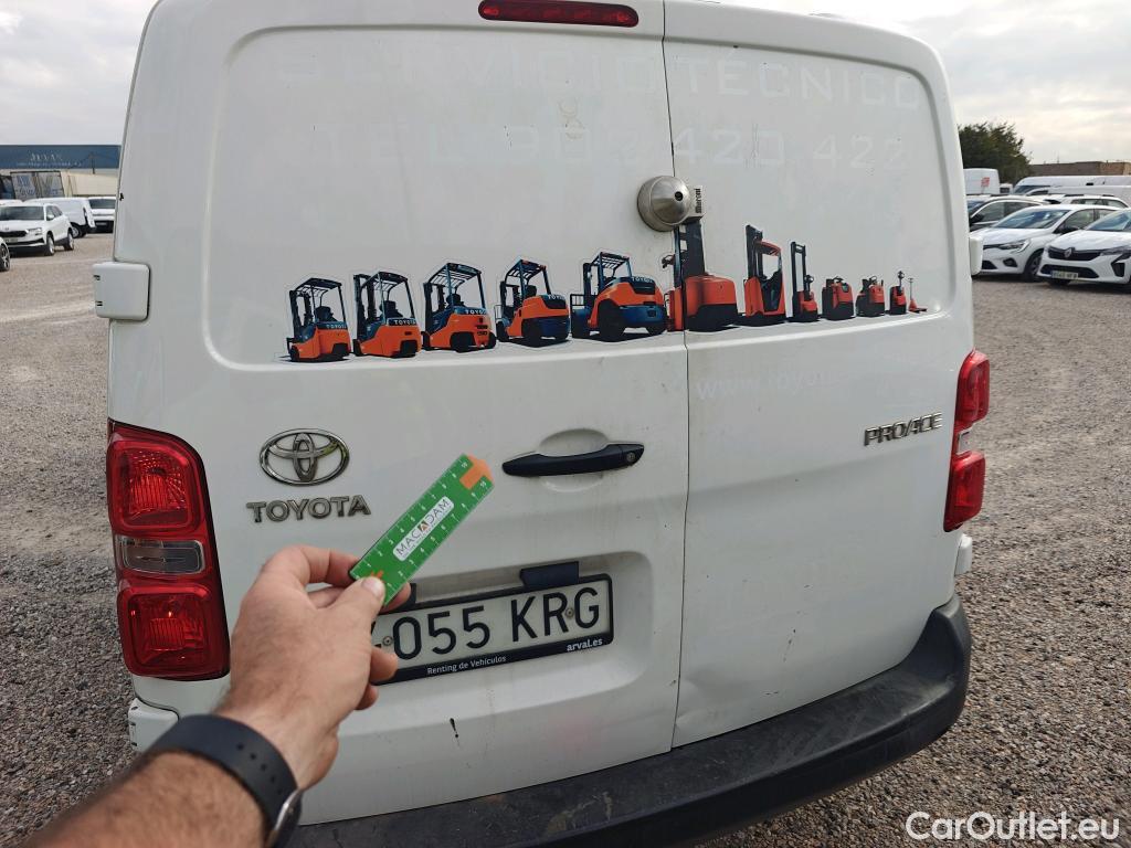  Toyota  Proace TOYOTA  / 2016 / 4P / furgón FU. MEDIO (L1) 2.0D 90kW COMFORT CARGA + #28
