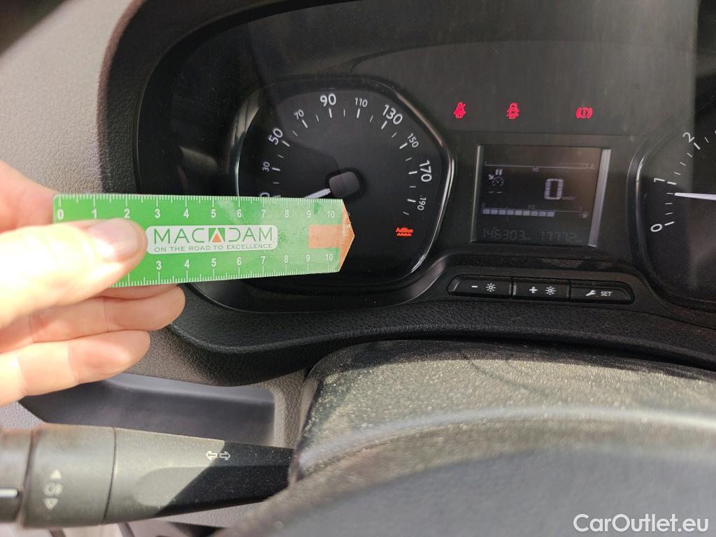  Toyota  Proace TOYOTA  / 2016 / 4P / furgón FU. MEDIO (L1) 2.0D 90kW COMFORT CARGA + #59