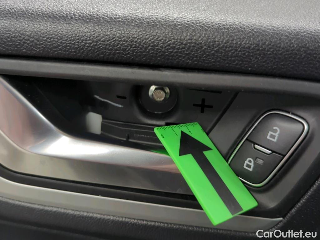  Ford  Kuga 2.5 Duratec FHEV 190CP Trend CVT AWD #15