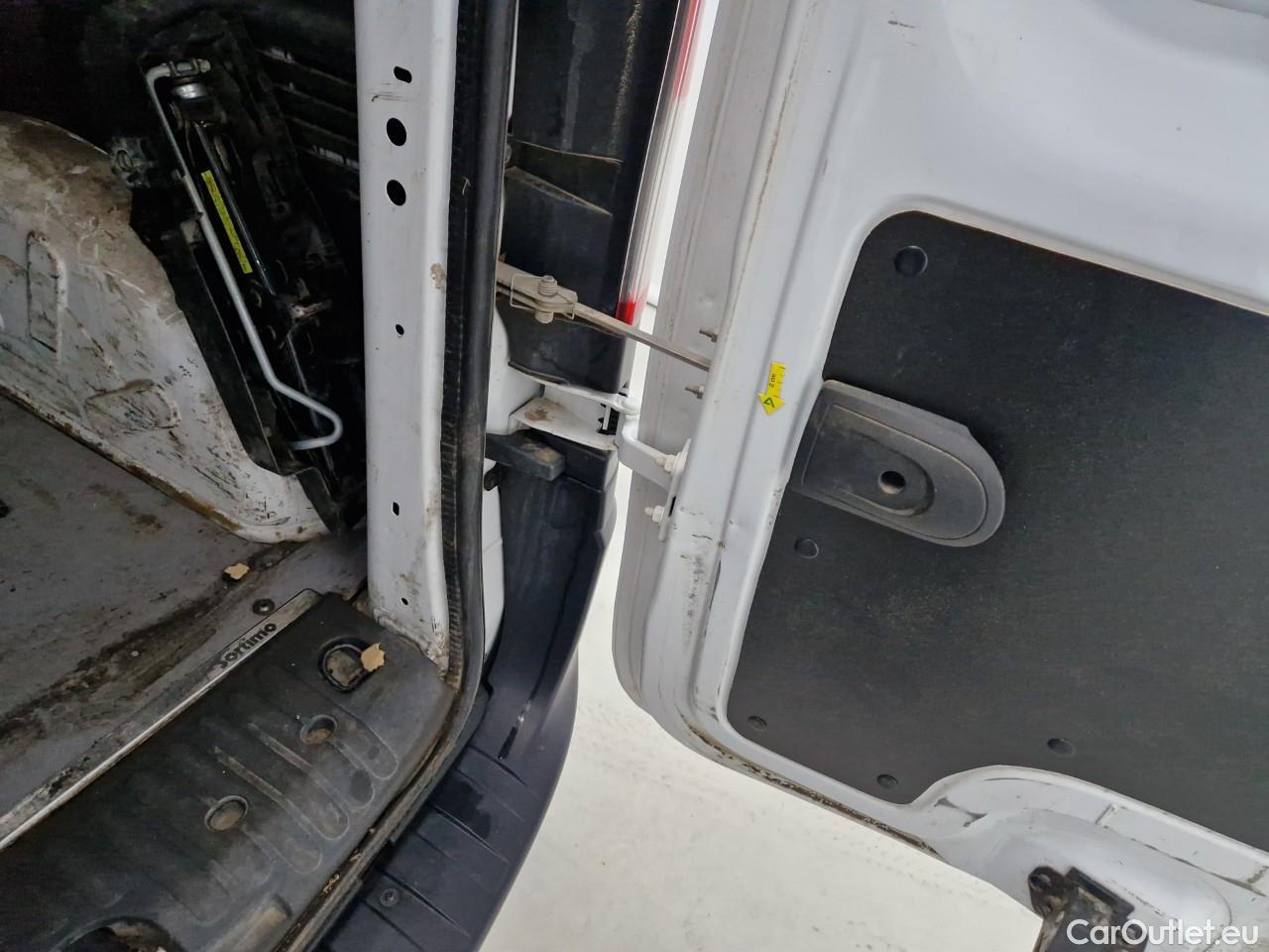  Renault  Kangoo 1.5 Blue dCi 95HP Maxi Confort #56