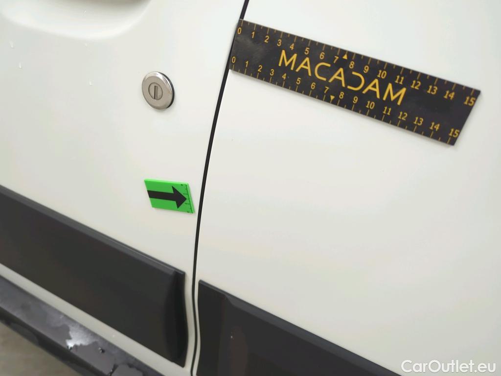  Dacia  Duster 1.5 Blue dCi 115CP Comfort 4WD #89