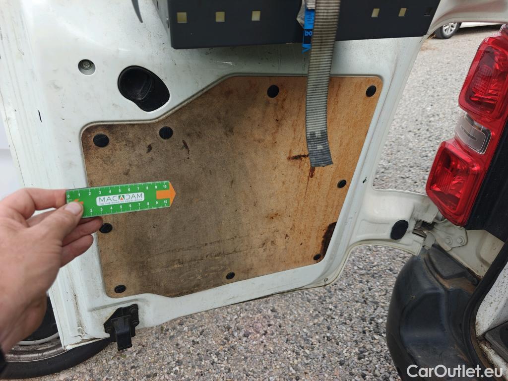  Toyota  Proace TOYOTA  / 2016 / 4P / furgón FU. MEDIO (L1) 2.0D 90kW COMFORT CARGA + #64