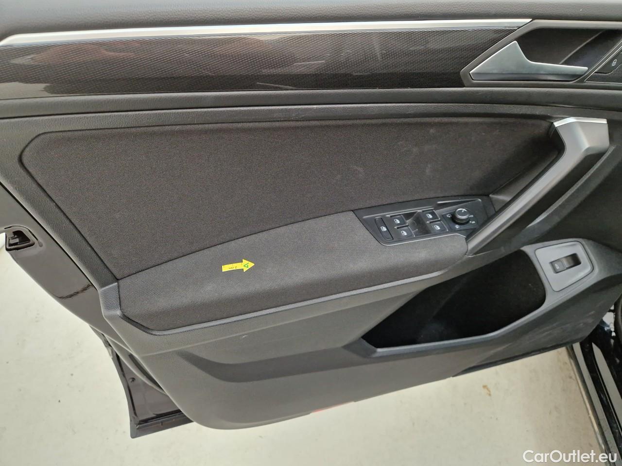  Volkswagen  Tiguan 2.0 TDI 200CP Comfortline DSG 4M #59