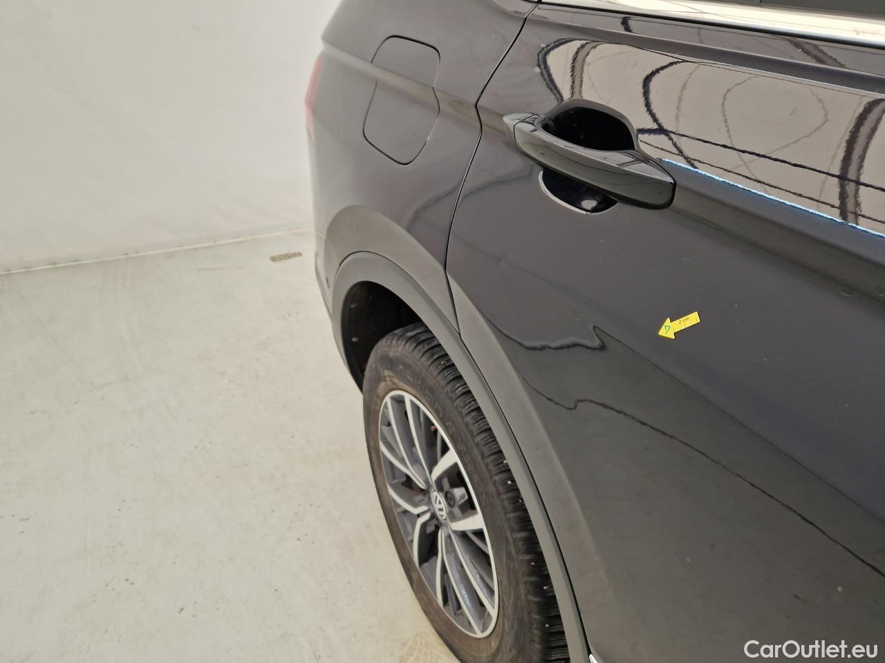  Volkswagen  Tiguan 2.0 TDI 200CP Comfortline DSG 4M #31