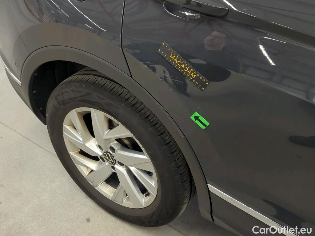  Volkswagen  Tiguan Elegance 2.0 TDI 200CP DSG 4Motion #9