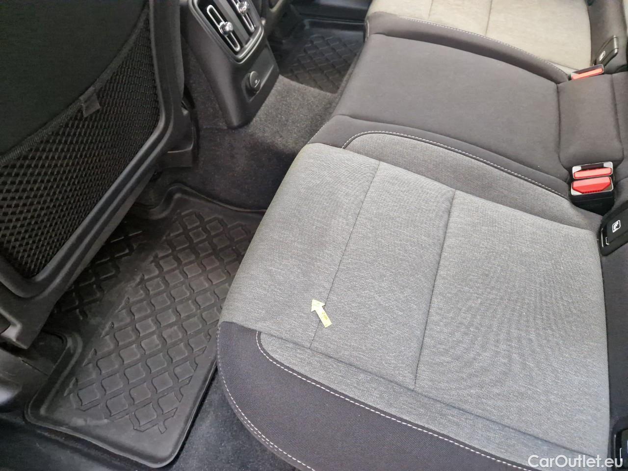  Volvo  XC 40 1.5 T5 PHEV Plus Dark Recharge DCT #5