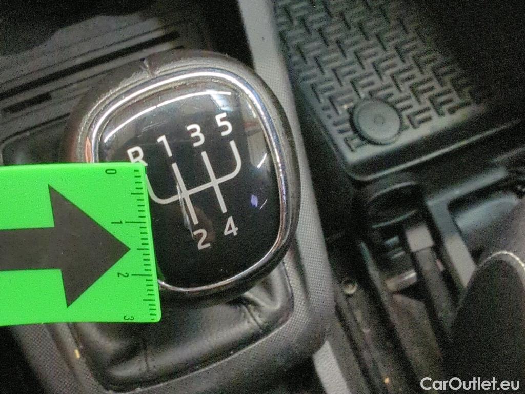  Skoda  Fabia 1.0 TSI 95CP Smart #28