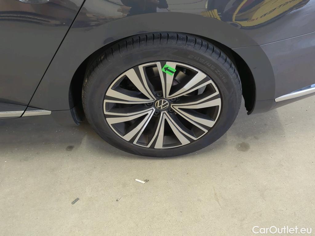  Volkswagen  Arteon Elegance 2.0 TDI 150 CP DSG #13
