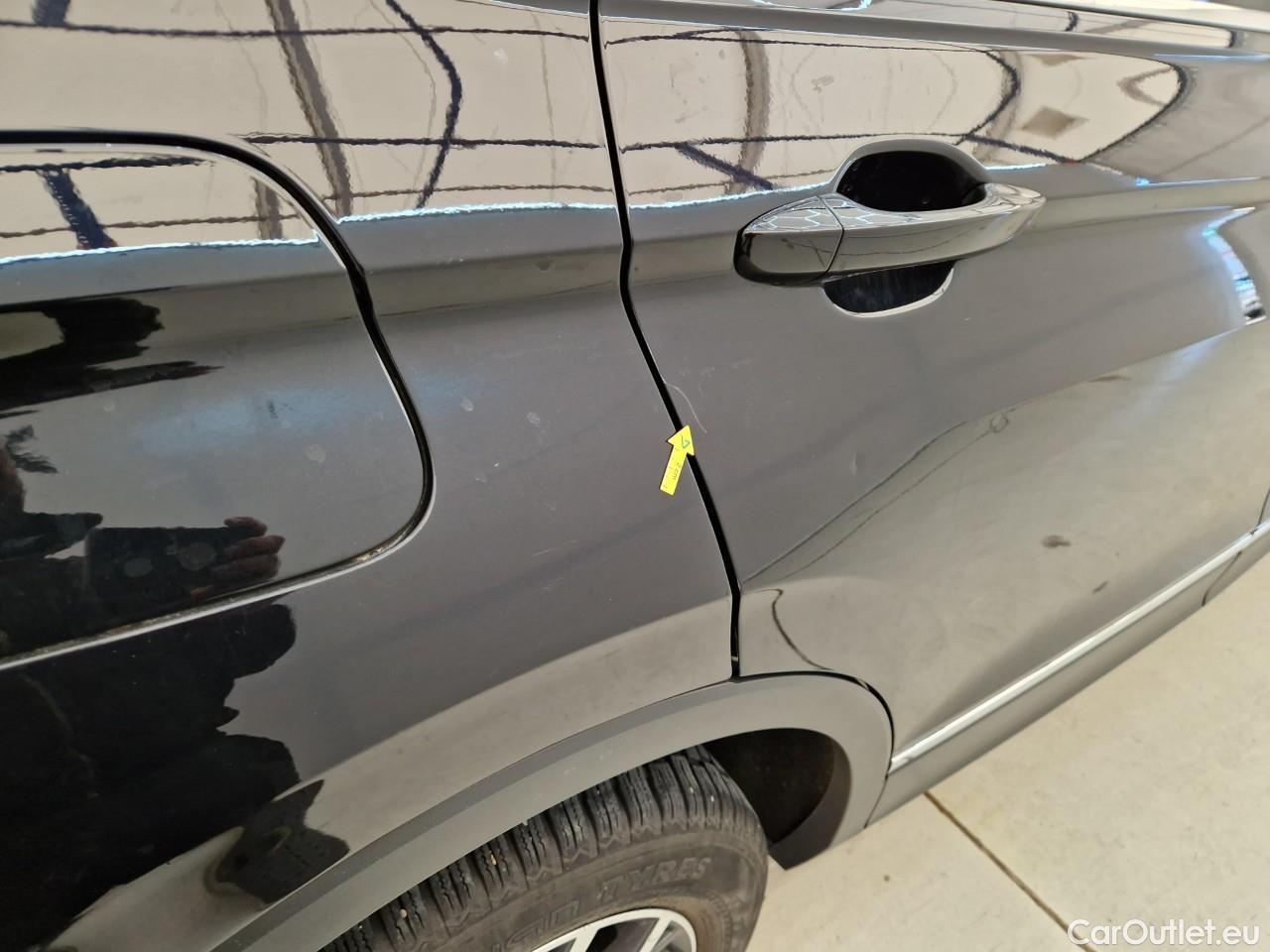  Volkswagen  Tiguan 2.0 TDI 200CP Comfortline DSG 4M #32