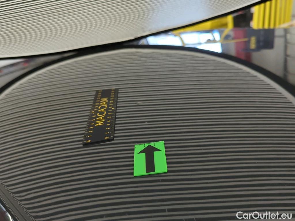  Volkswagen  Arteon Elegance 2.0 TDI 150 CP DSG #2