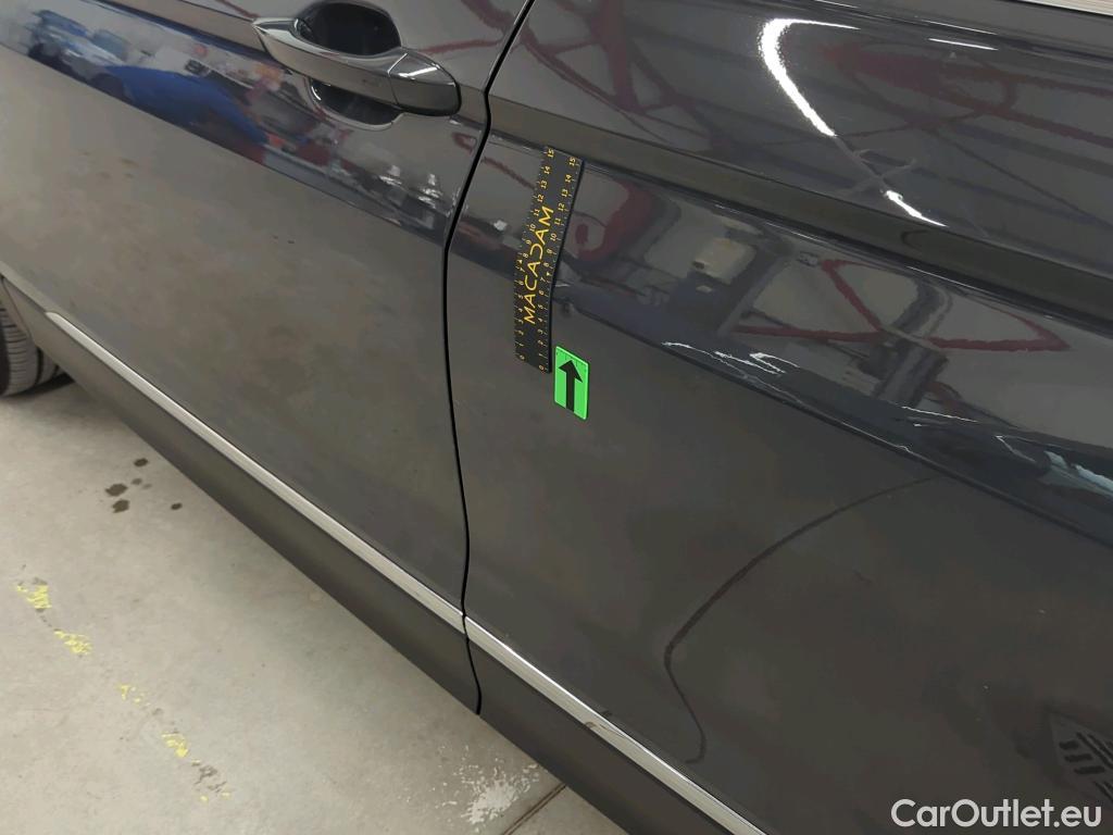  Volkswagen  Tiguan Elegance 2.0 TDI 200CP DSG 4Motion #11