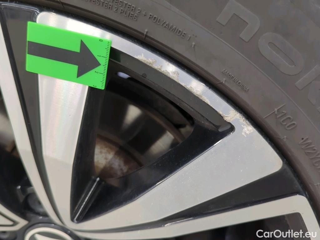  Volkswagen  Arteon Elegance 2.0 TDI 150 CP DSG #12