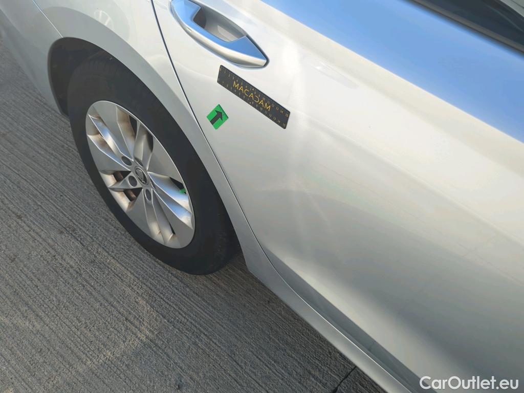  Skoda  Octavia 2.0 TDI 115CP Ambition #23