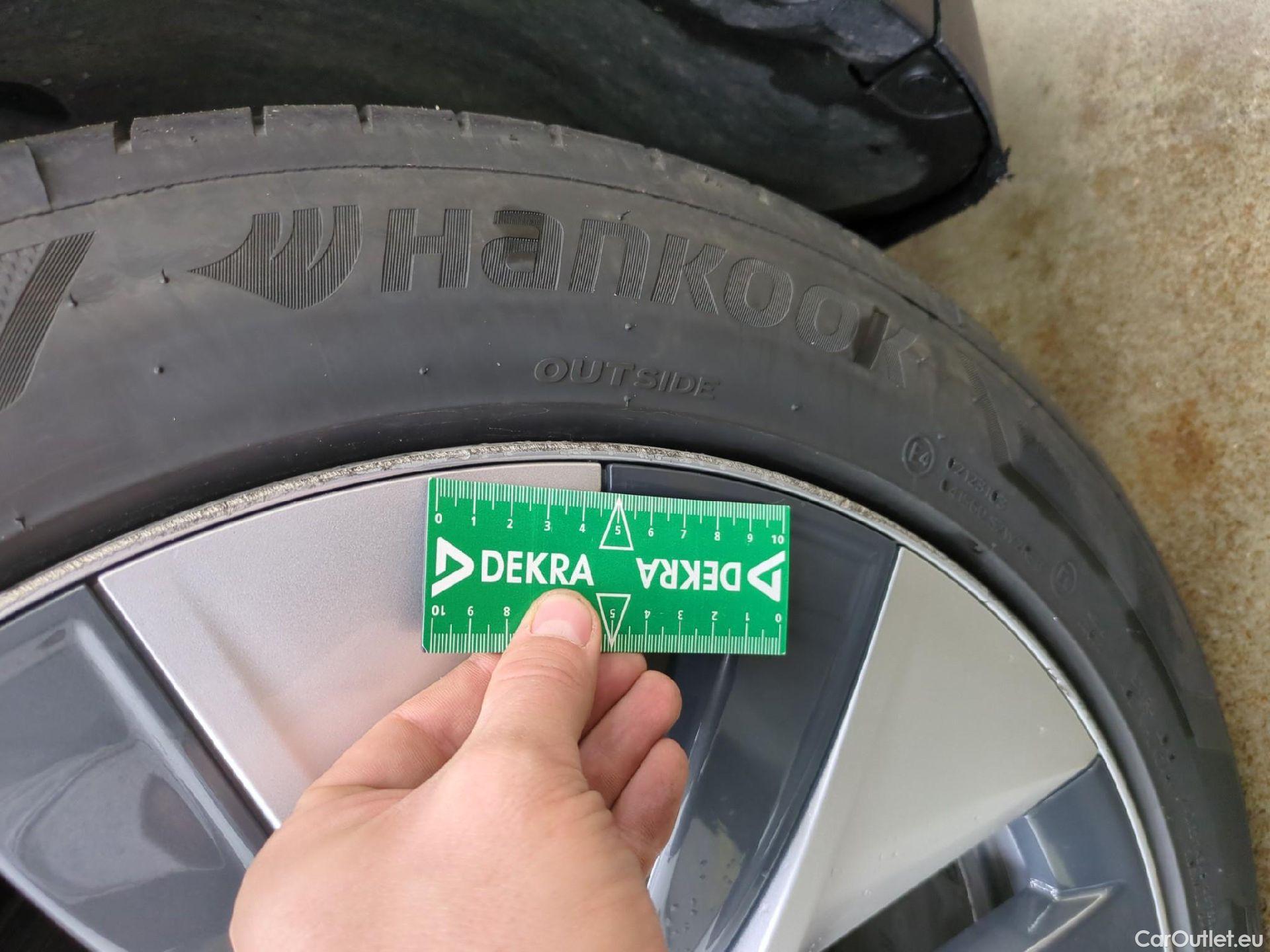  Tesla  Model Y TESLA  / 2021 / 5P / SUV RWD #2