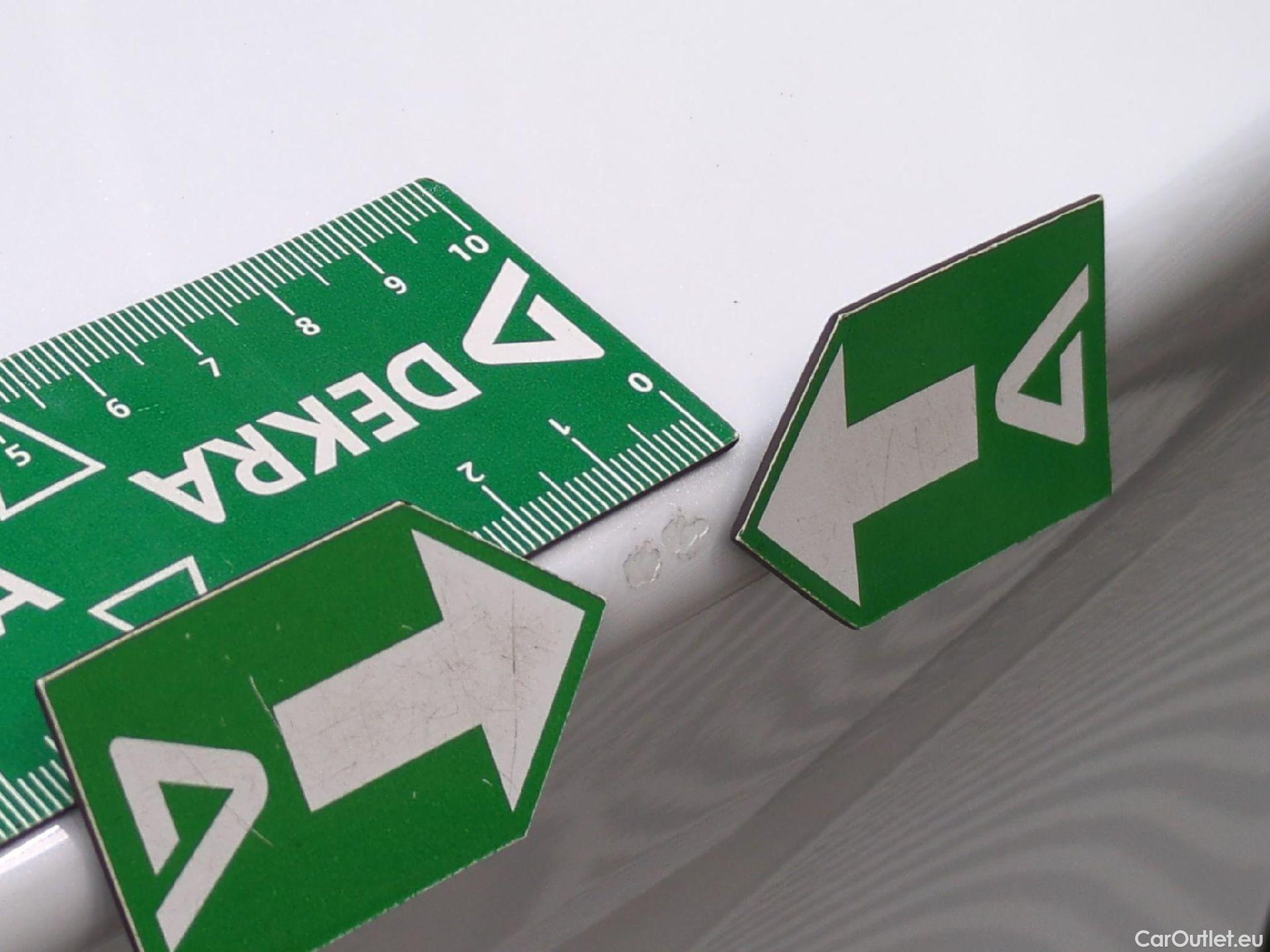  Tesla  Model Y TESLA  / 2021 / 5P / SUV RWD #26