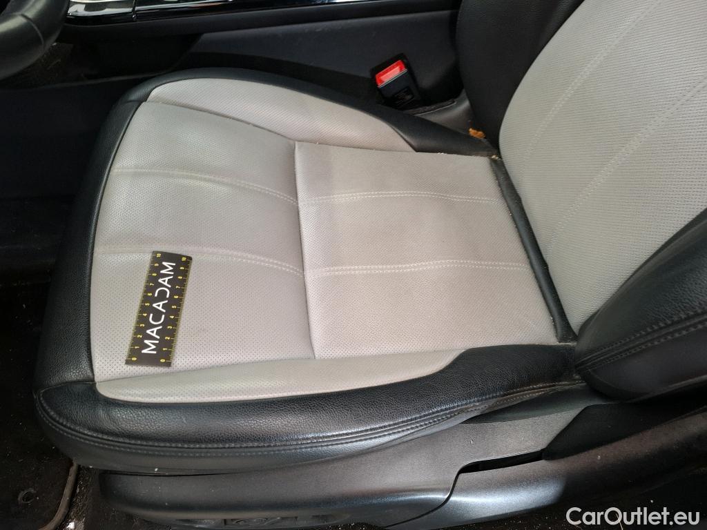  Land Rover  Range Rover Evoque LAND ROVER  / 2018 / 5P / SUV D165 BVA 4WD R-Dynamic S #31