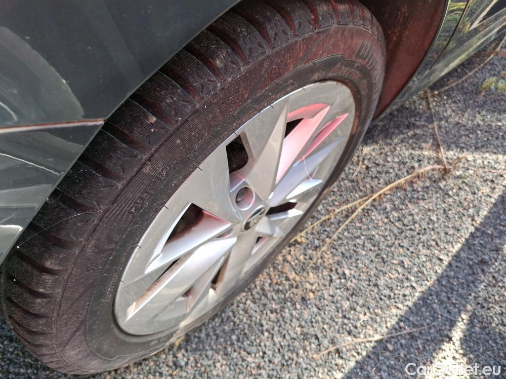  Skoda  Octavia  Berline Style 1.5 TSI 150CV BVA7 E6d #14