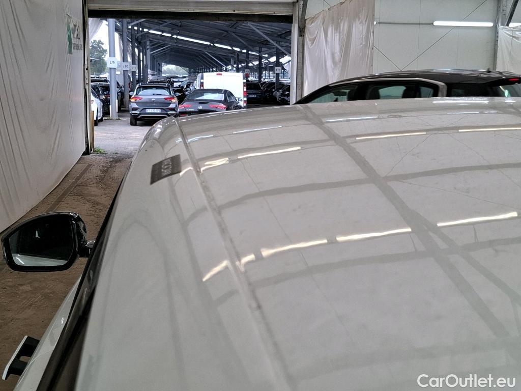  Land Rover  Range Rover Evoque LAND ROVER  / 2018 / 5P / SUV D165 BVA 4WD R-Dynamic S #2