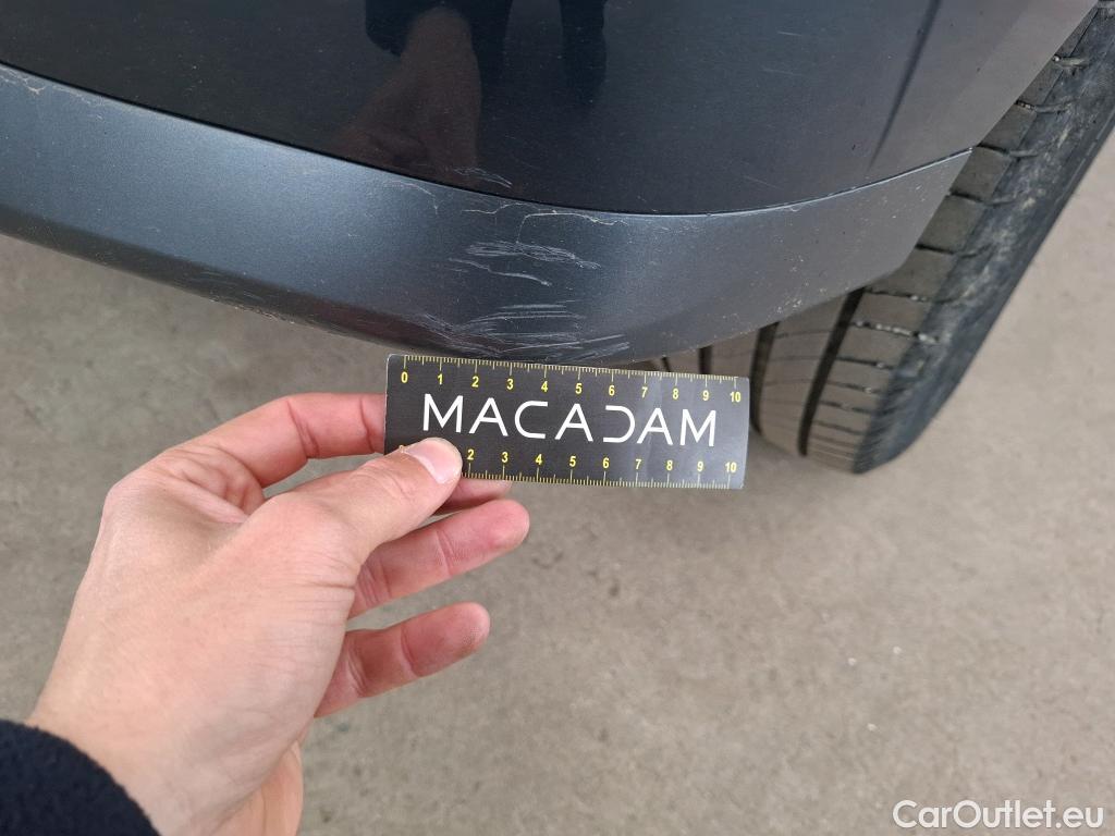  Hyundai  Konna HYUNDAI Kona / 2017 / 5P / SUV BEV 39KWH ELECTRIQUE 136CH BUSINESS #2