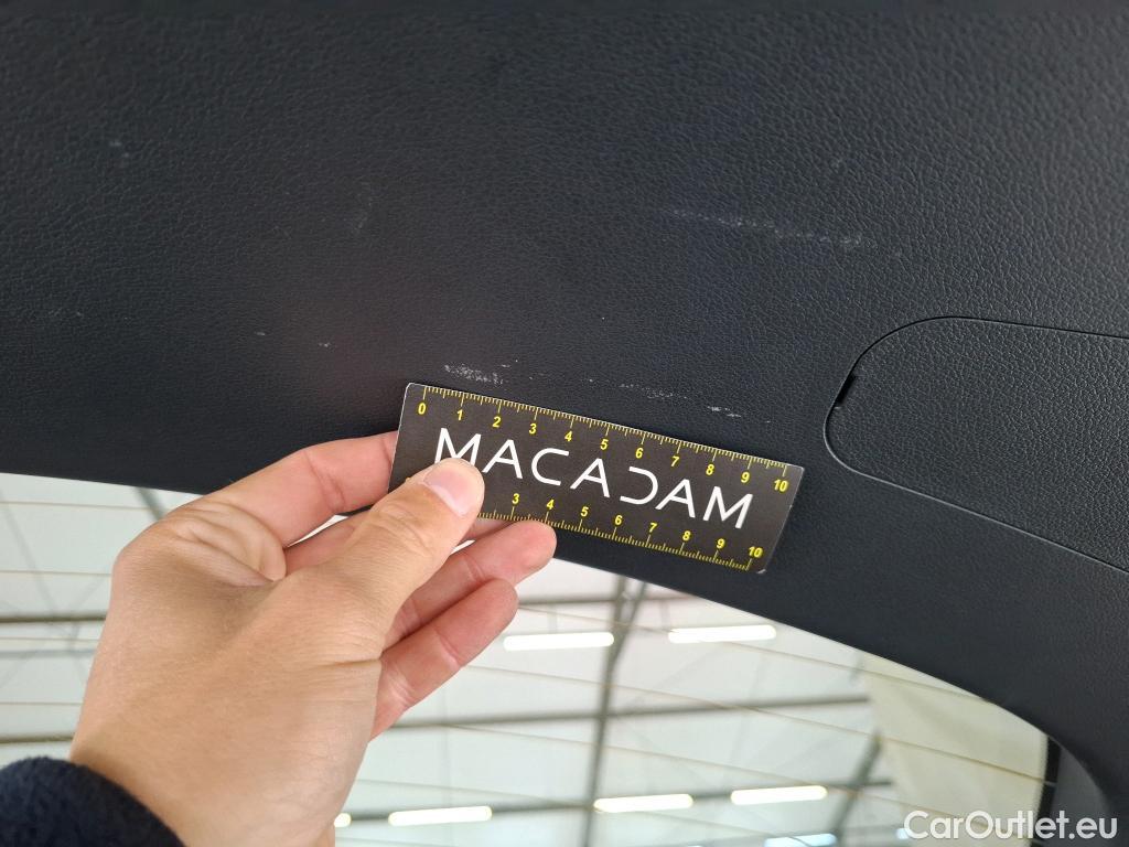  Hyundai  Konna HYUNDAI Kona / 2017 / 5P / SUV BEV 39KWH ELECTRIQUE 136CH BUSINESS #12