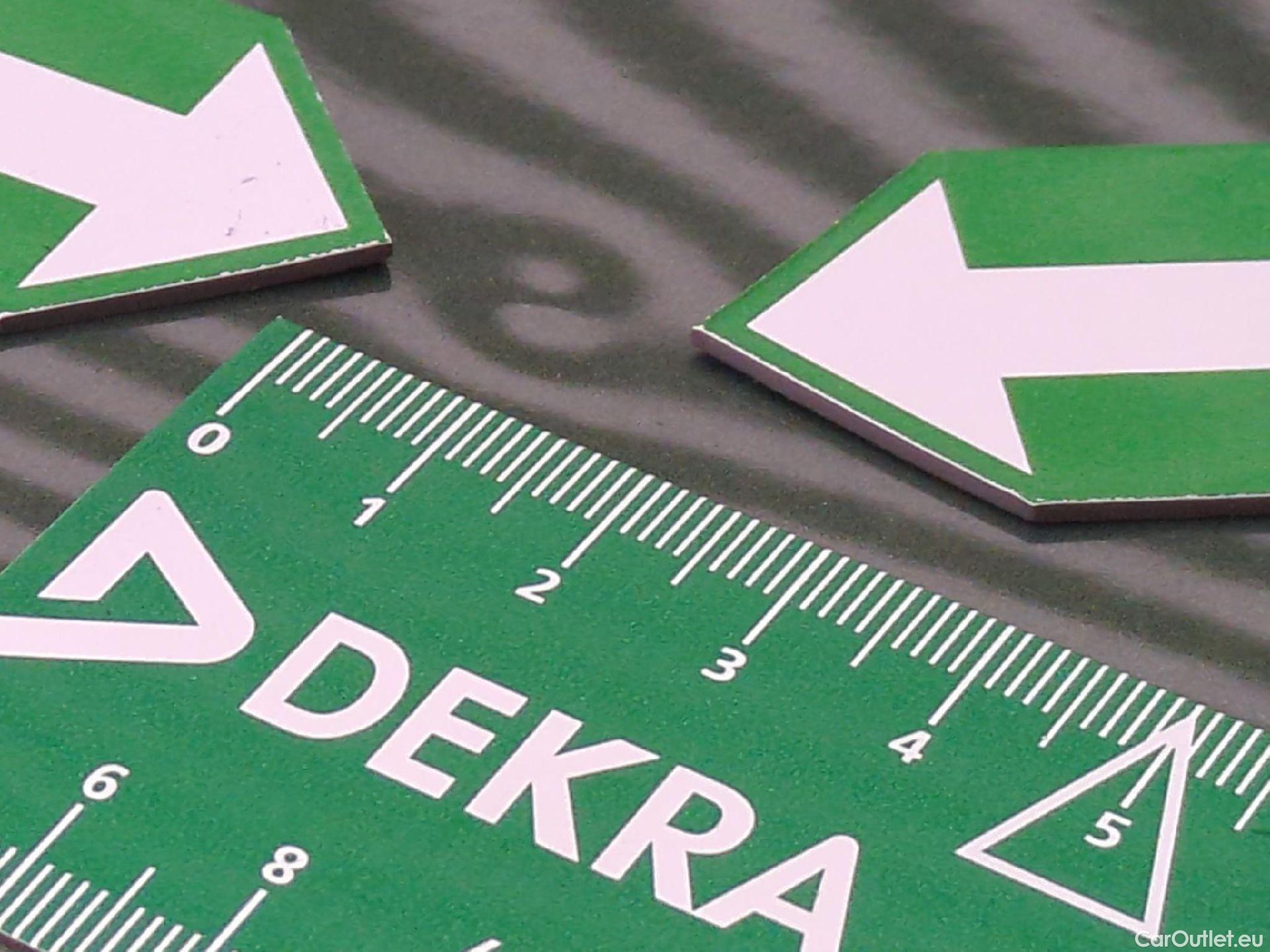  KIA  Sportage KIA  / 2021 / 5P / SUV 1.6 T-GDI 265 PHEV AUTO 4WD GT-L PREM BU #21