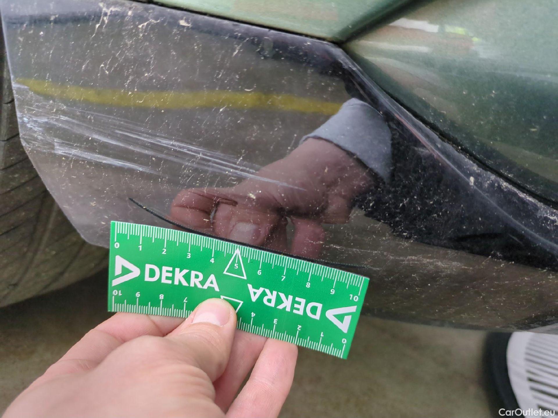  KIA  Sportage KIA  / 2021 / 5P / SUV 1.6 T-GDI 265 PHEV AUTO 4WD GT-L PREM BU #14