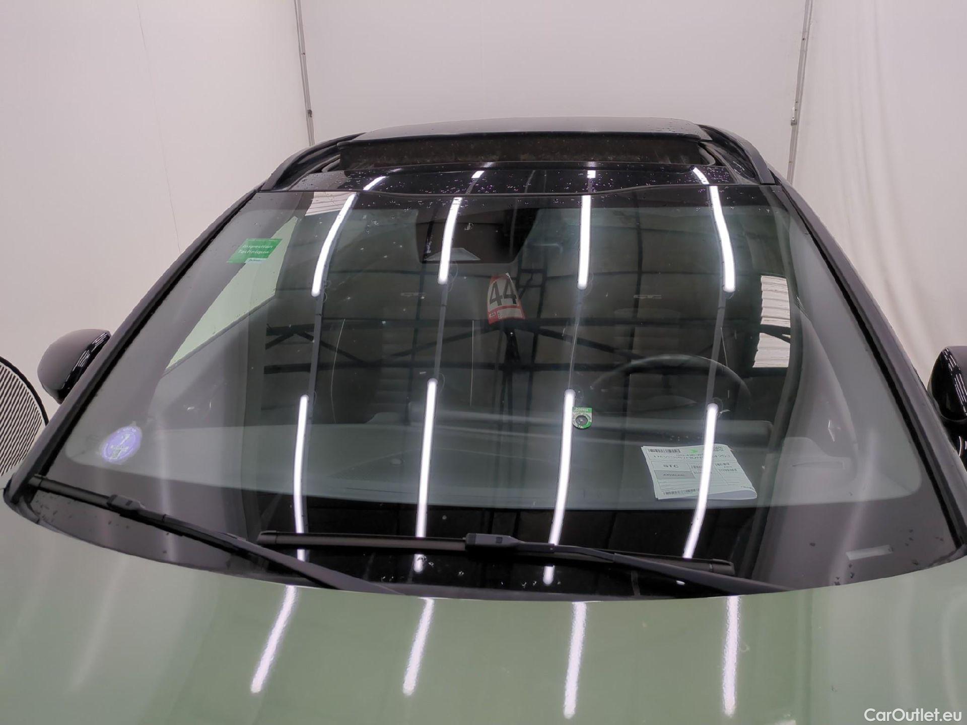  KIA  Sportage KIA  / 2021 / 5P / SUV 1.6 T-GDI 265 PHEV AUTO 4WD GT-L PREM BU #2